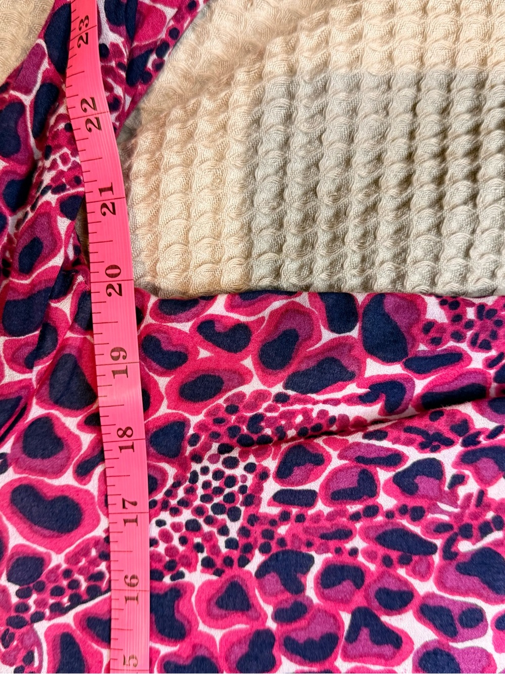 Lilly Pulitzer Elsa Tunic Dress Hollyhock Gigi Giraffe Pink Size 6 - Picture 8 of 8